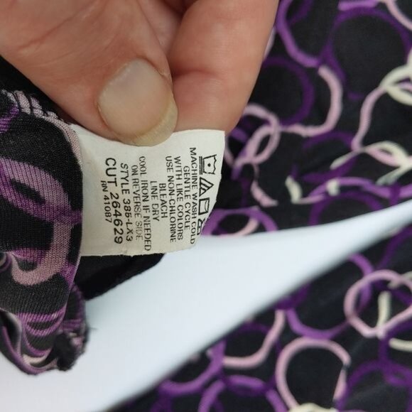 Briggs New York women's long-sleeve top circles black purple Small - Picture 6 of 6